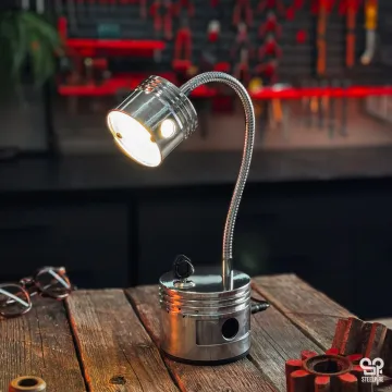 Small Piston Desk Lamp 1x1 - Workshop Studio (14 of 53)